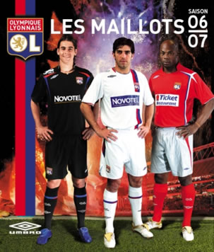 v'la les trois maillots saison 2006-2007